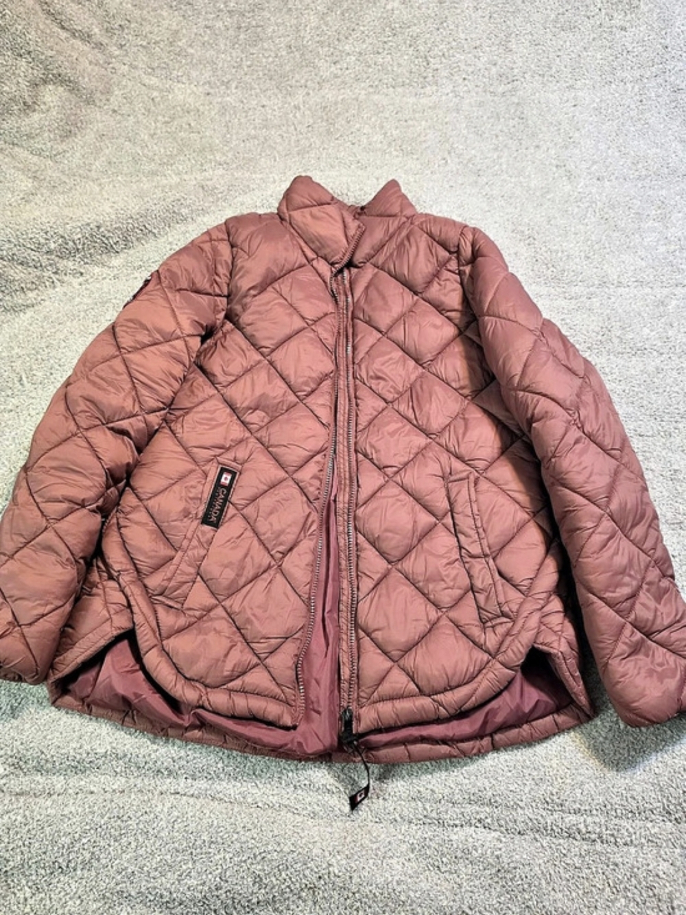 Canada Goose Quilted Puffer Jacket in Blush Like New